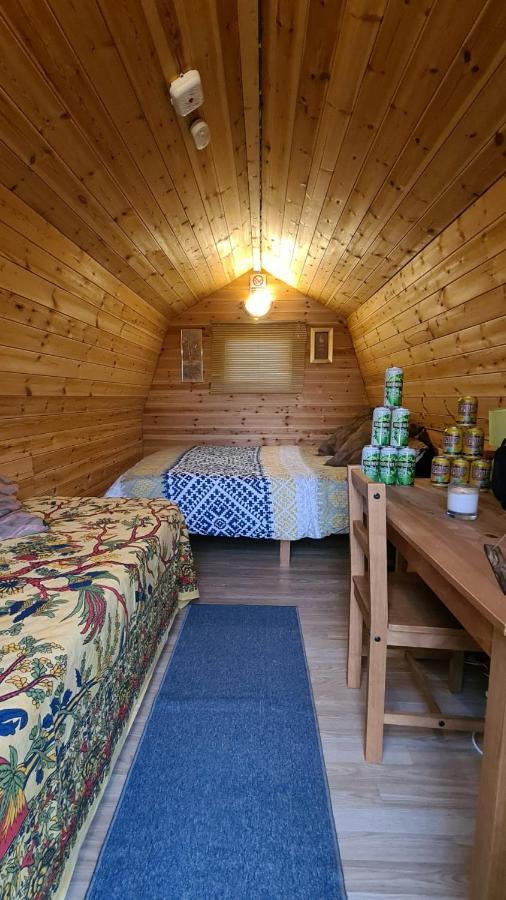 Rum Bridge "Patsy'S" Family Glamping Pod Hotel Clare Exterior foto