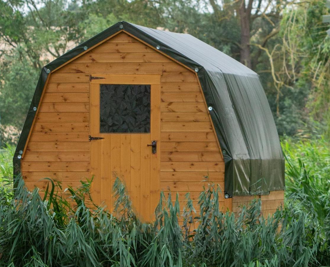 Rum Bridge "Patsy'S" Family Glamping Pod Hotel Clare Exterior foto